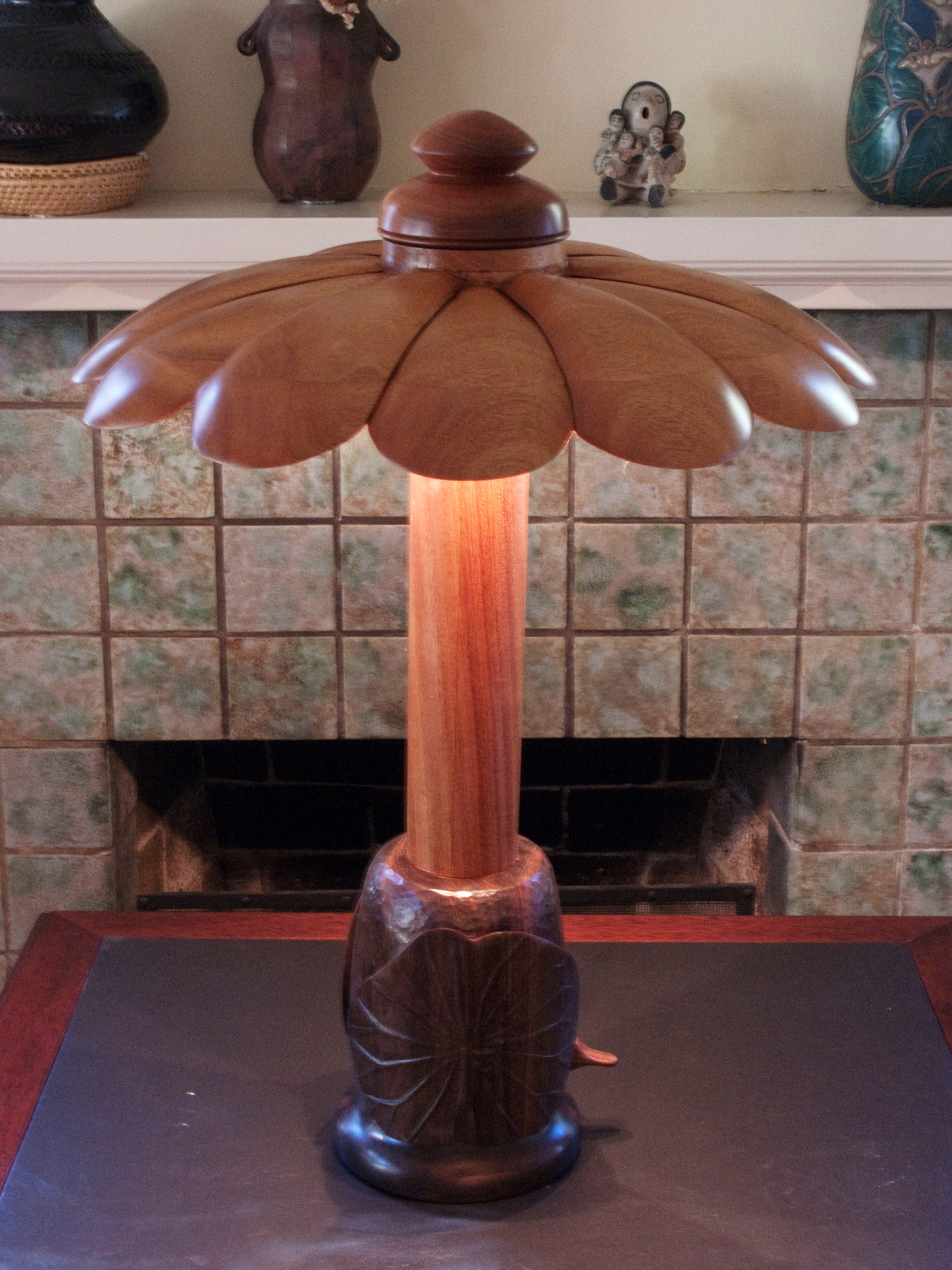 Lotus Table Lamp